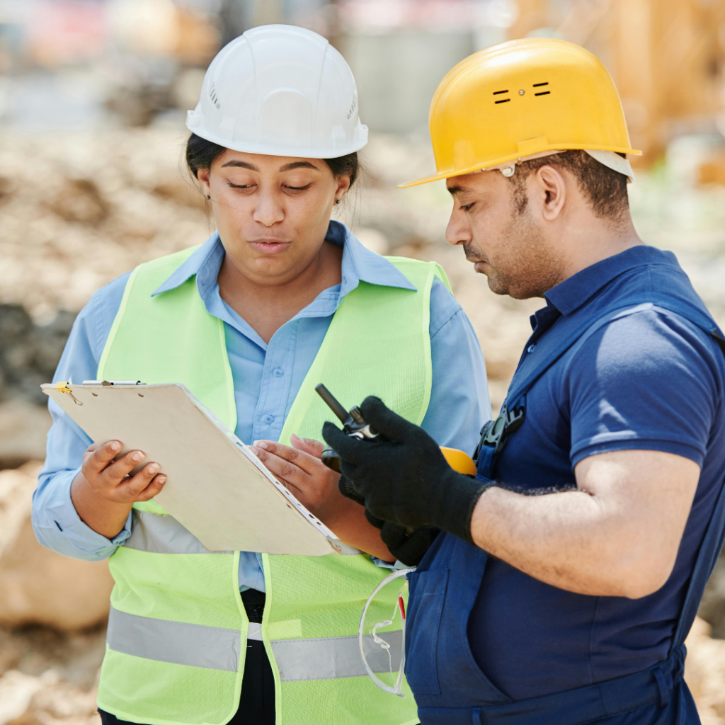 safety guidance in UAE for scaffolding and construction worker protection